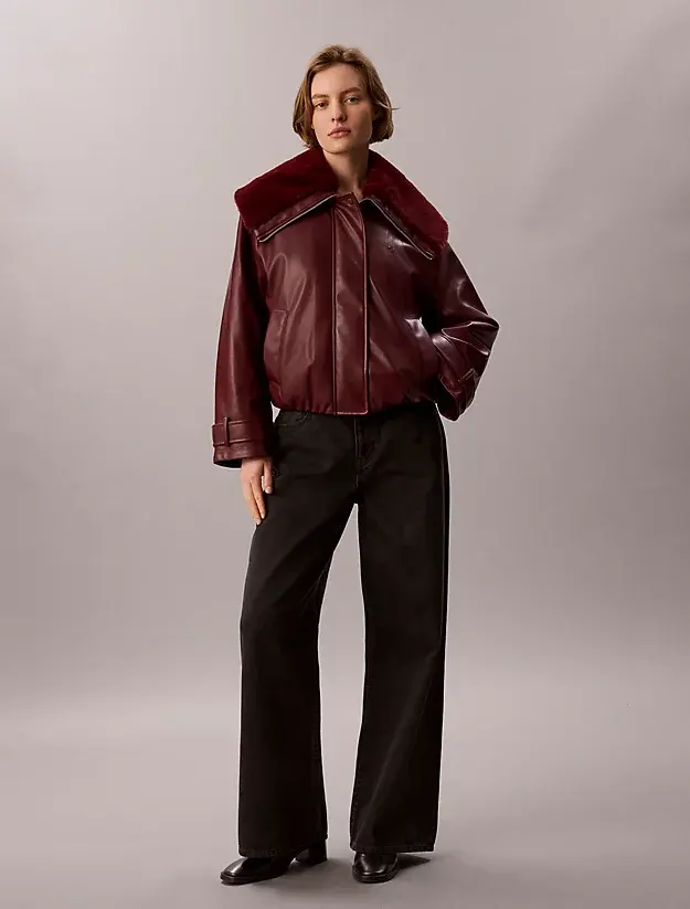 CK · FAUX LEATHER SHORT FILLED BOMBER · בורדו — Hawaii