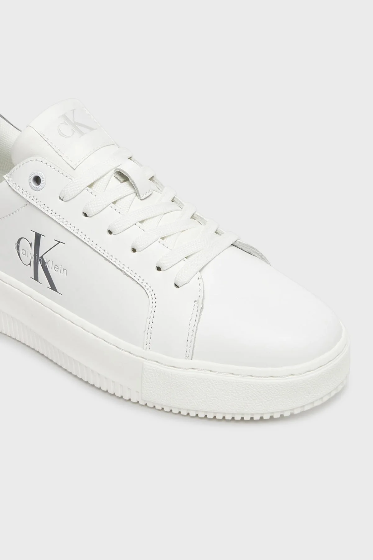 CK · CHUNKY CUPSOLE LTH SILVER · לבן