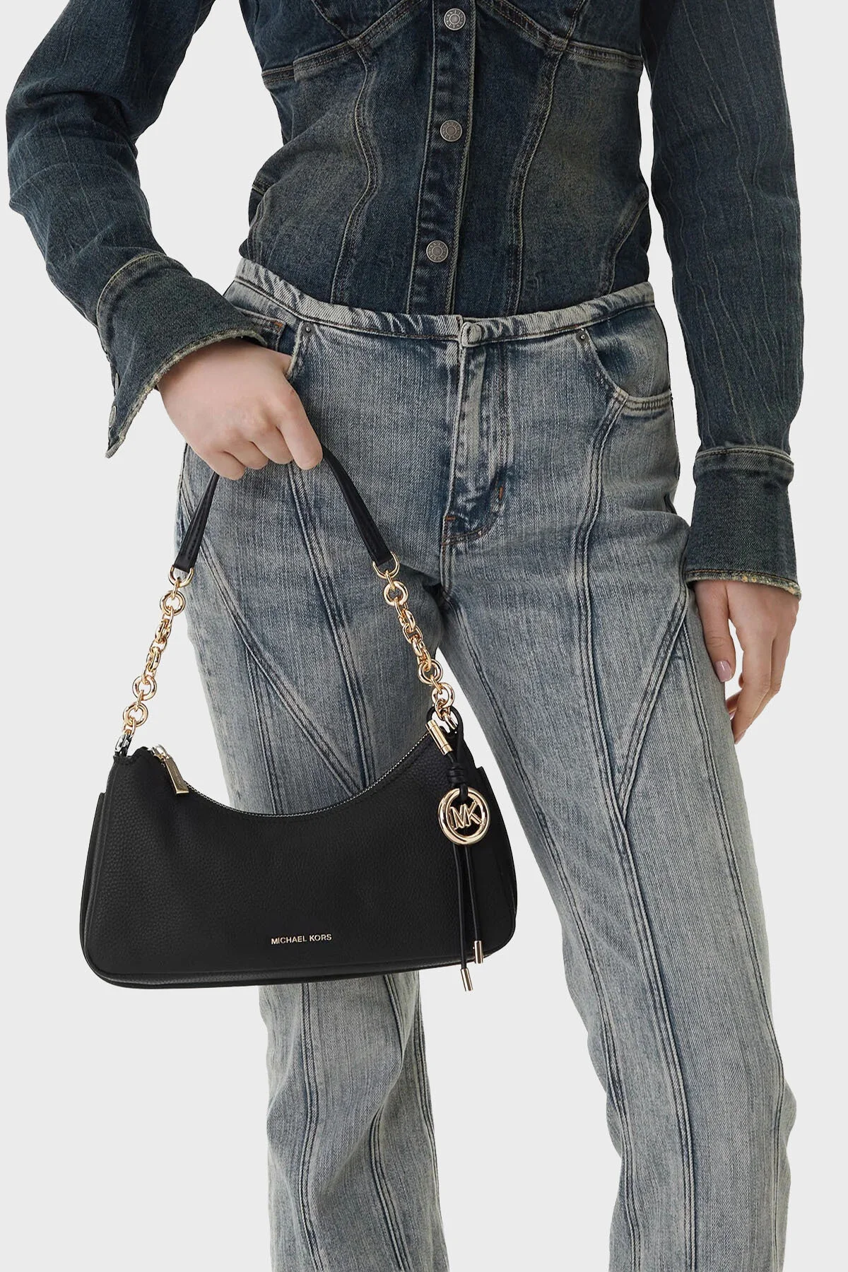 MICHAEL KORS · MD CHAIN POUCHETTE · שחור — Hawaii
